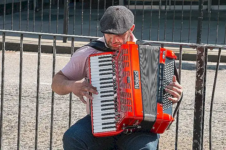 Roland Lohr verpasst Kindesmissbrauchs-Prozessmaterial - Gericht zieht Schlussfolgerungen